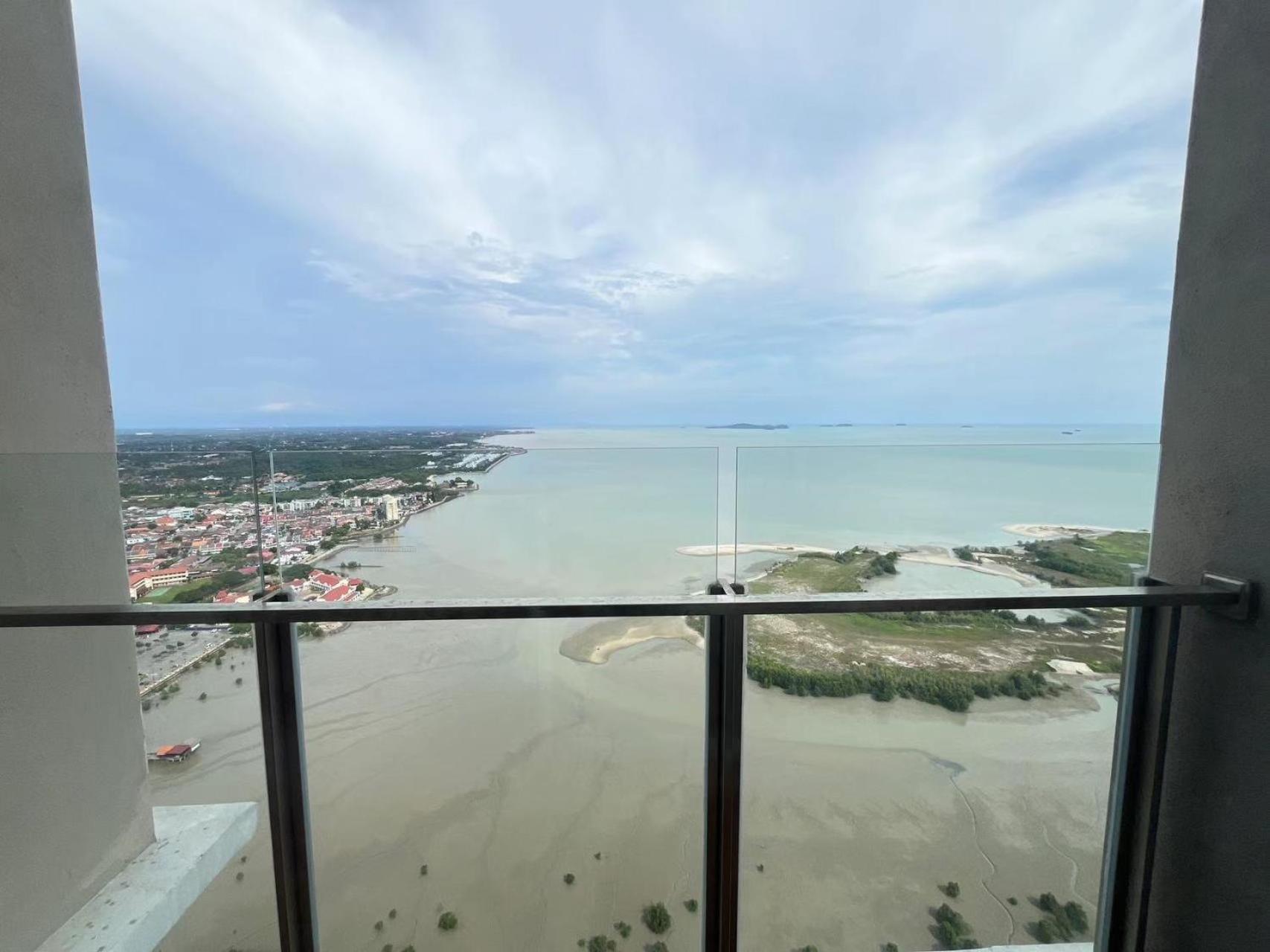 Silverscape Seaview Residences Melaka Eksteriør bilde