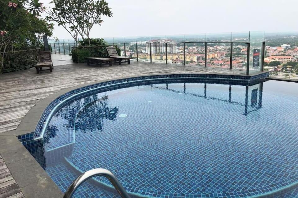 Silverscape Seaview Residences Melaka Eksteriør bilde